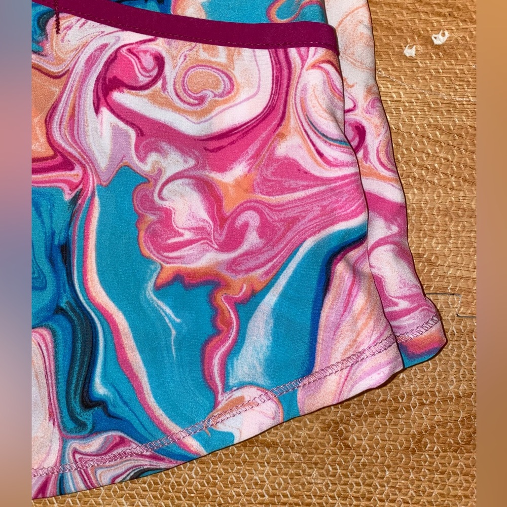 Women’s Scrub Tops! - Picture 5 of 6